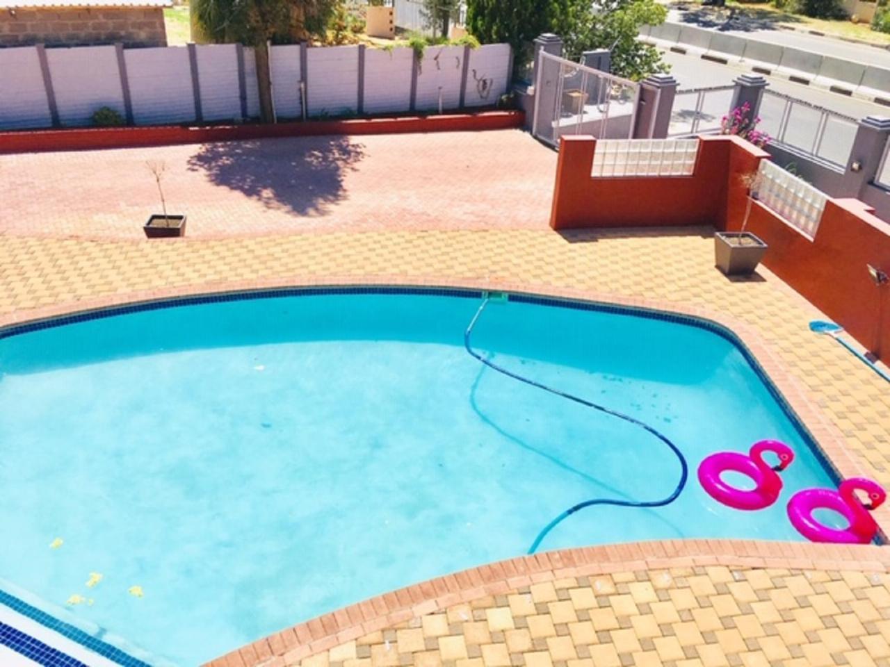 On Hill Lodge Bloemfontein Exterior photo
