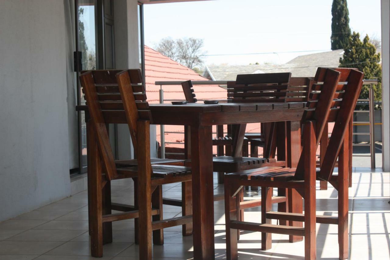 On Hill Lodge Bloemfontein Exterior photo